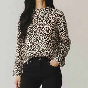 J. Crew leopard high neck hi low hem blouse size 00